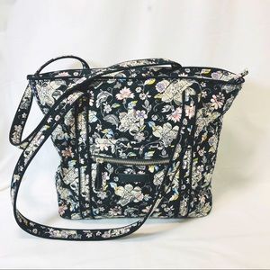 Vera Bradley Small Vera Tote Bag in Holland Garden